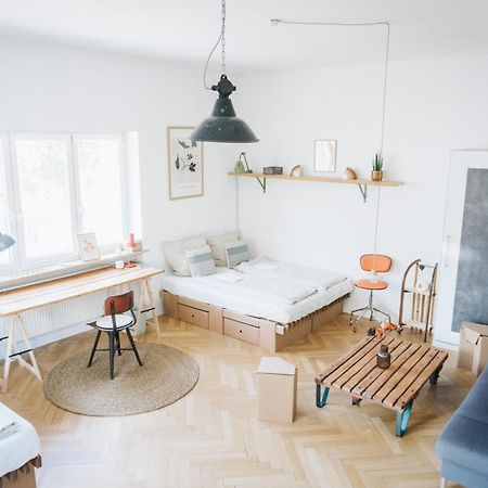 דירות שטראובינג Raum Life - Vintage Loft - Heimkino Netflix - 2X Privat Parkplaetze מראה חיצוני תמונה