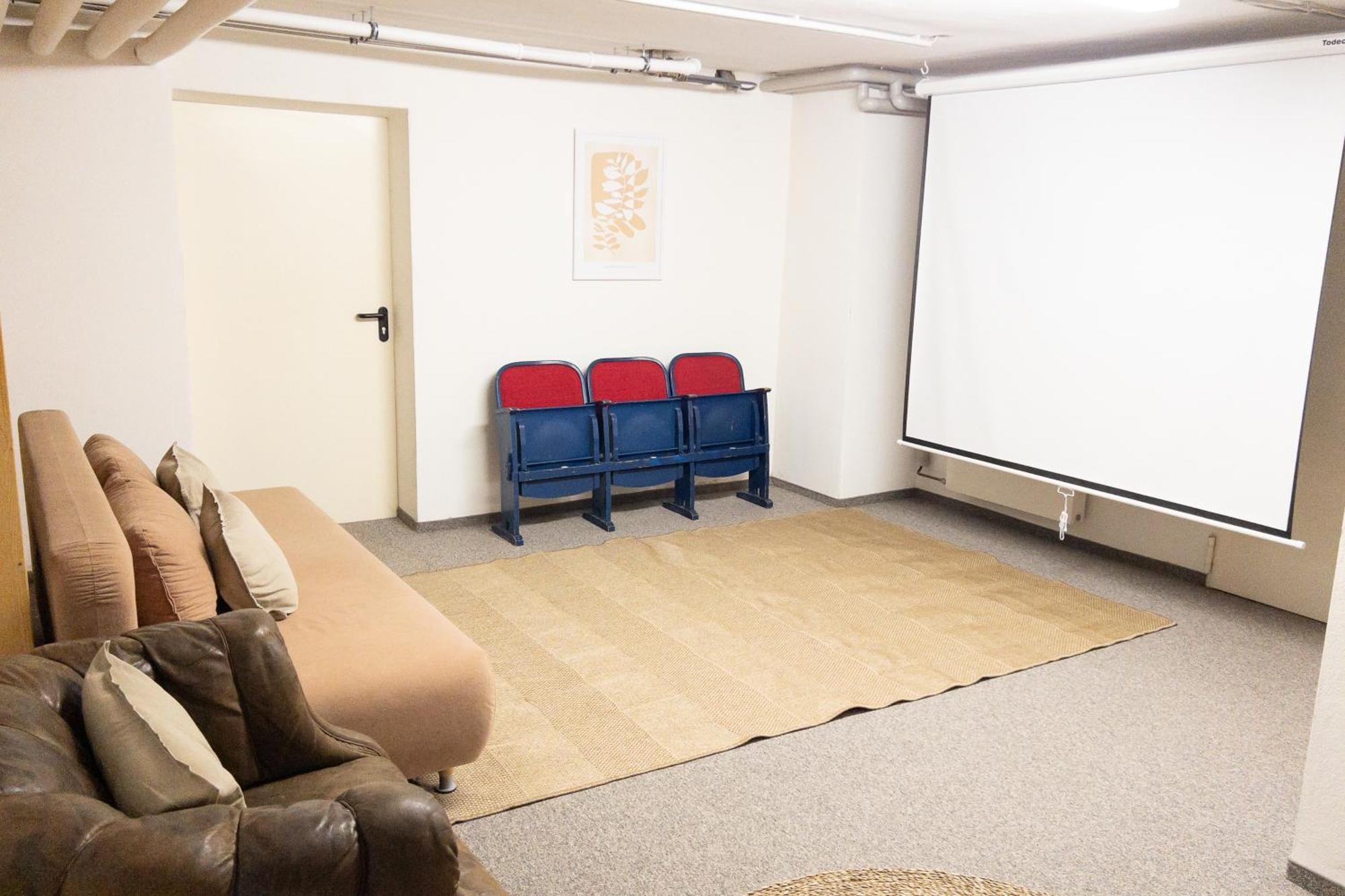 דירות שטראובינג Raum Life - Vintage Loft - Heimkino Netflix - 2X Privat Parkplaetze מראה חיצוני תמונה